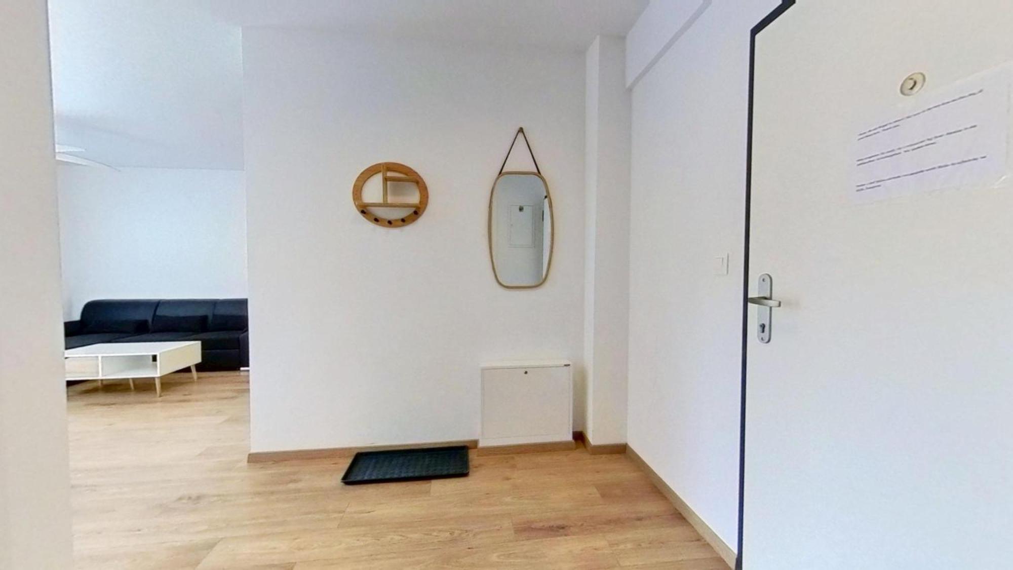 Air-Conditioned 2 Room Apartment, With Terrace, Rovinka 203 Exteriér fotografie
